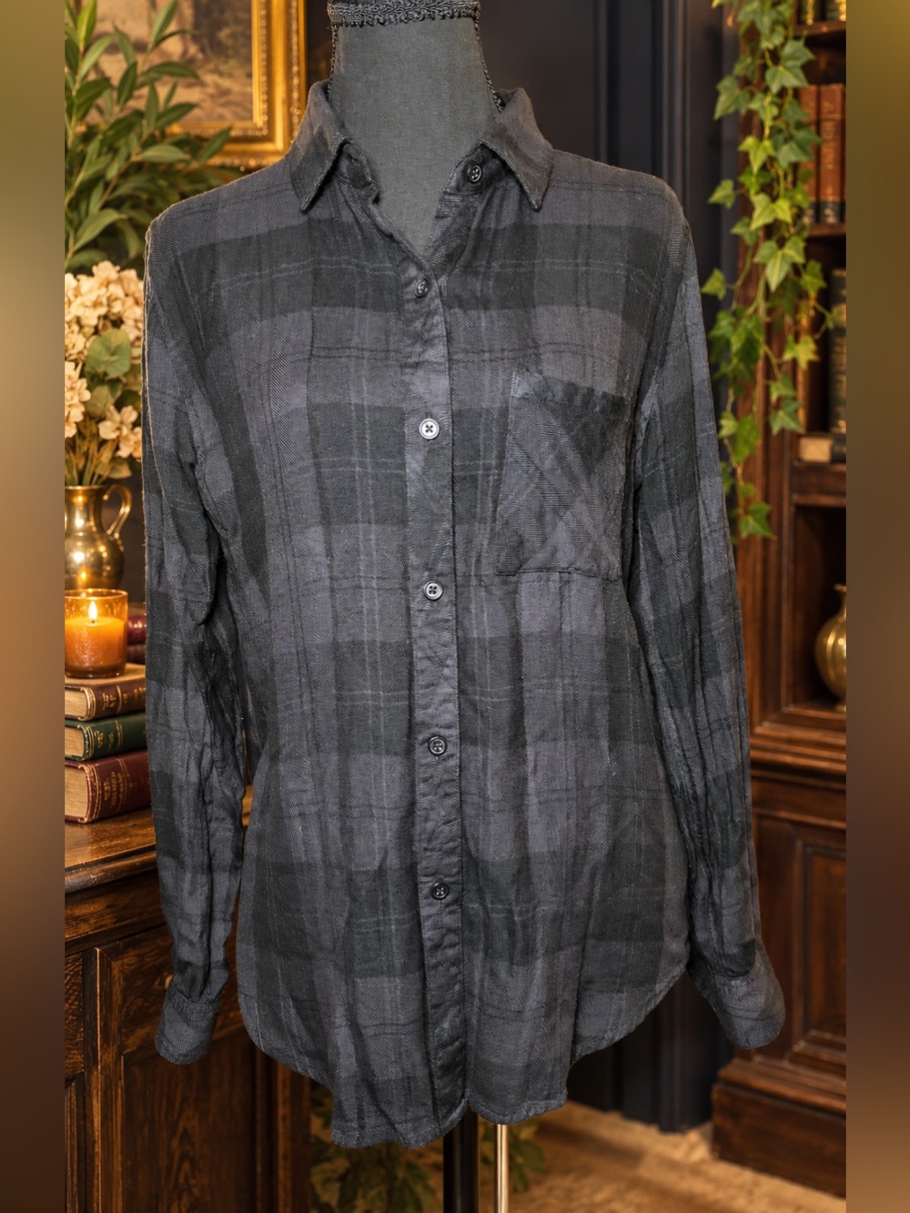 RAILS Hunter Black Charcoal Tonal Plaid Rayon Button Down Shirt S